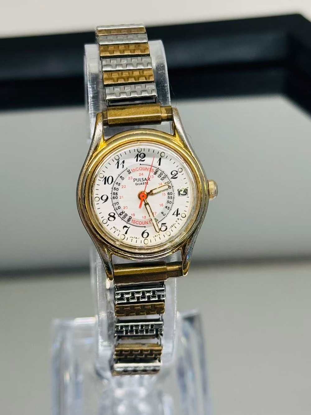 Vintage Pulsar Quartz Women’s Watch Date Two Tone Stretch Band New Battery Runs